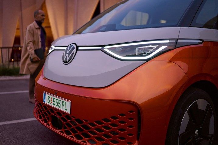 ID. Buzz Front (läuft nicht aus).jpg